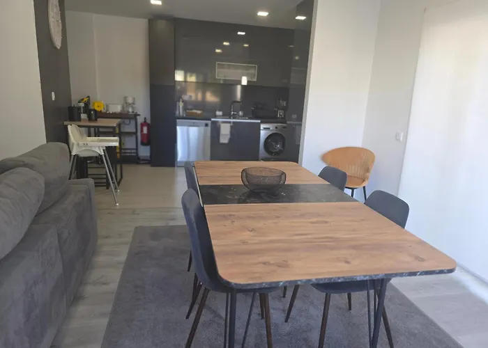 Casa Sol Em Castelo Branco (Centro)